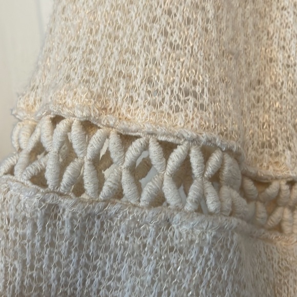 Design Lab Flowy Top - Picture 2 of 6